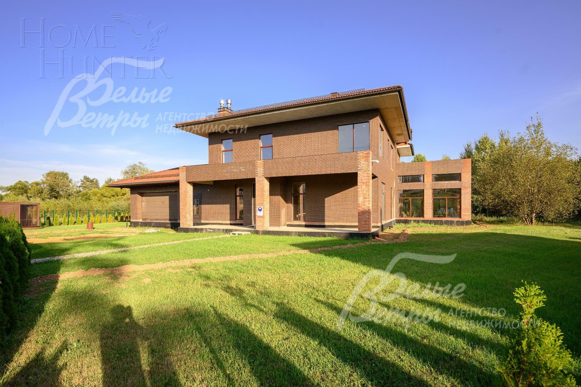 3-этажный коттедж 1 170 м² без отделки