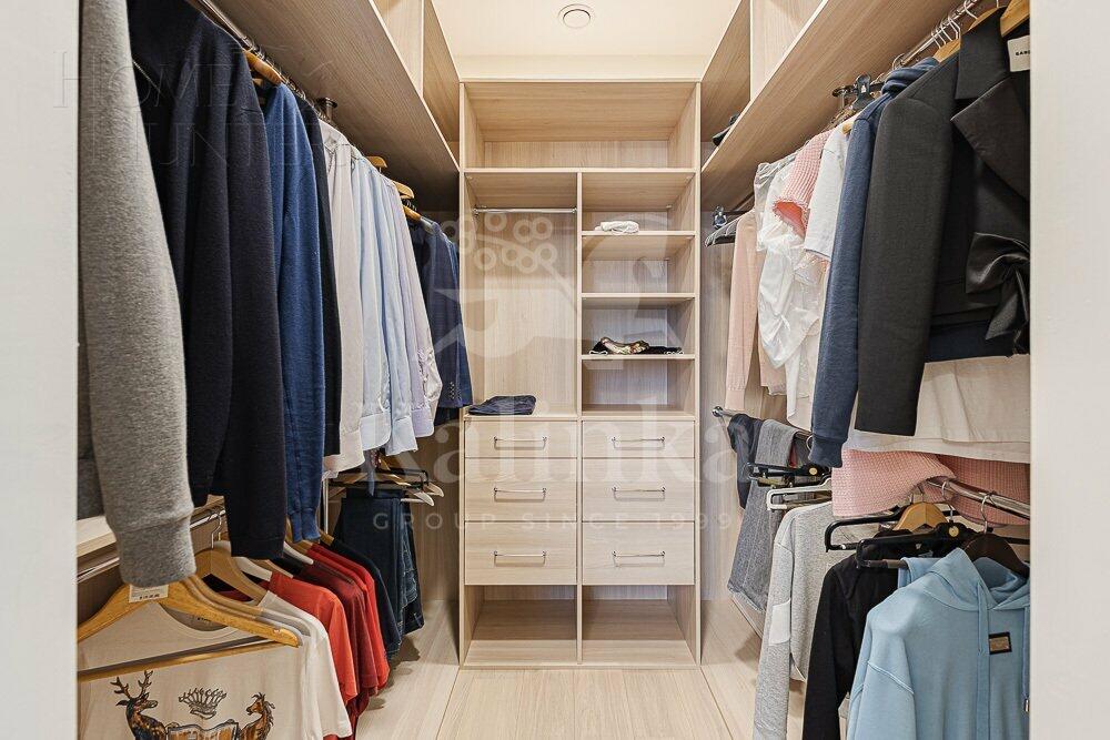 4-КОМН. КВАРТИРА С ОТДЕЛКОЙ 207 М² НА 3 ЭТАЖЕ