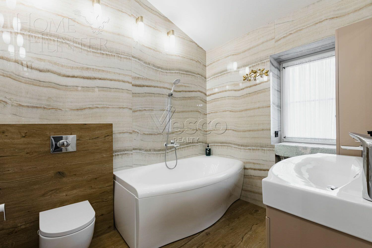 ТАУНХАУС 623 м² с отделкой