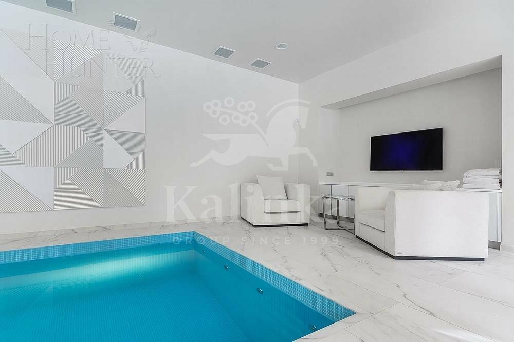 2-этажный коттедж 765 м² с отделкой