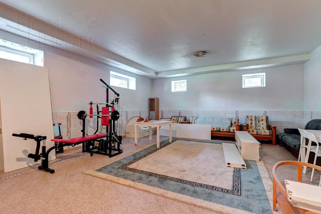 2-этажный коттедж 780 м² с отделкой