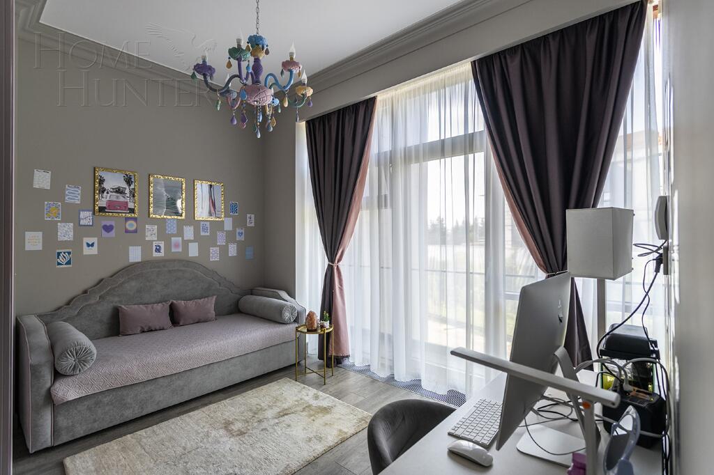 3-этажный таунхаус 200 м² с отделкой