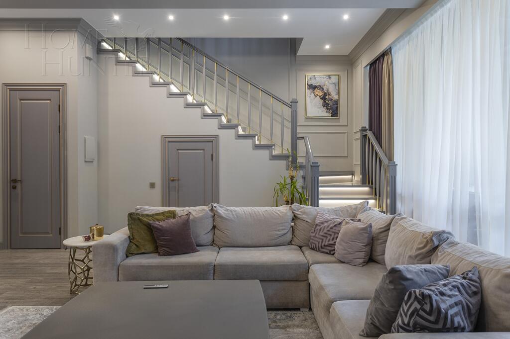 3-этажный таунхаус 200 м² с отделкой