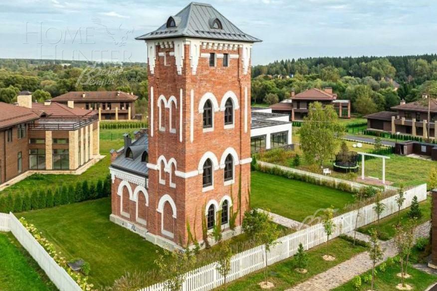 3-этажный коттедж 653 м² без отделки