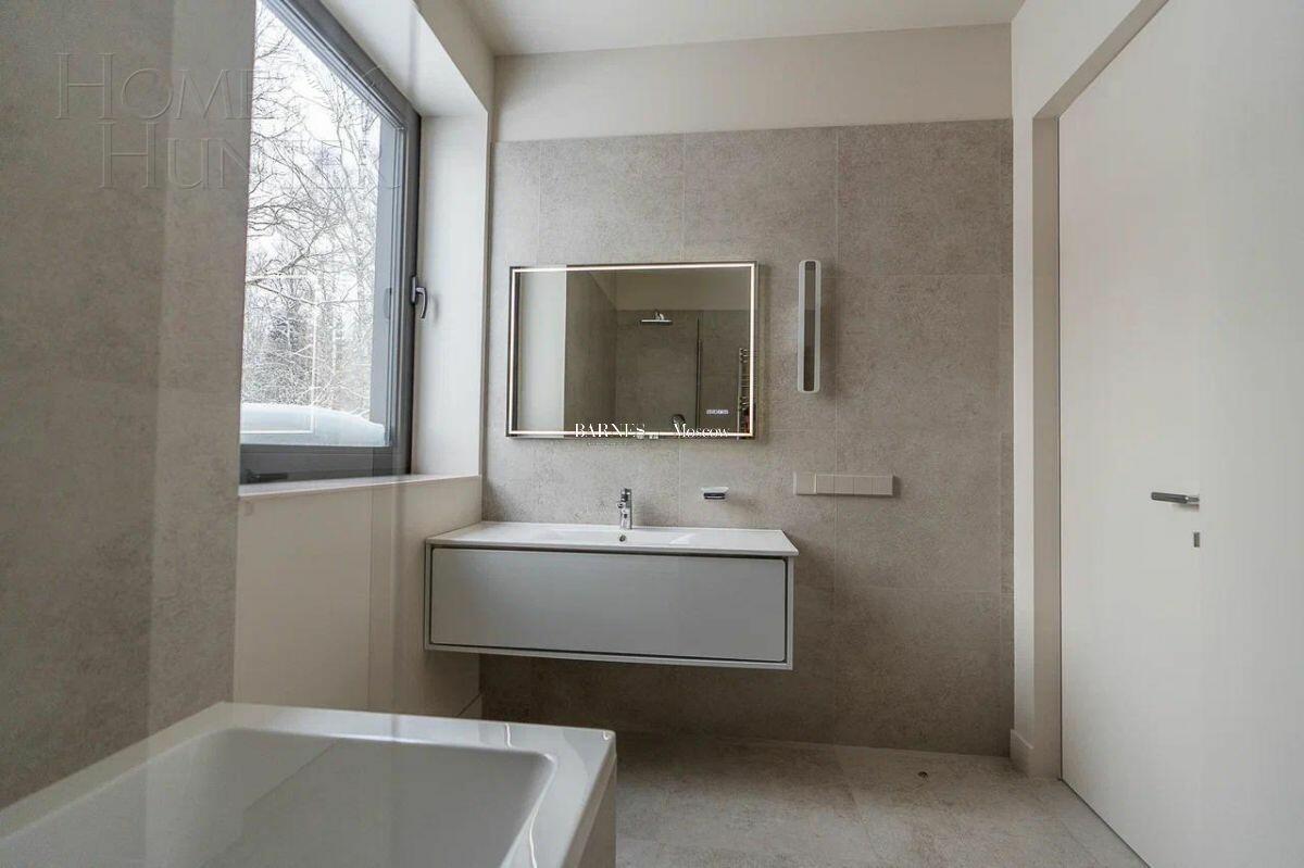 2-этажный коттедж 420 м² без отделки