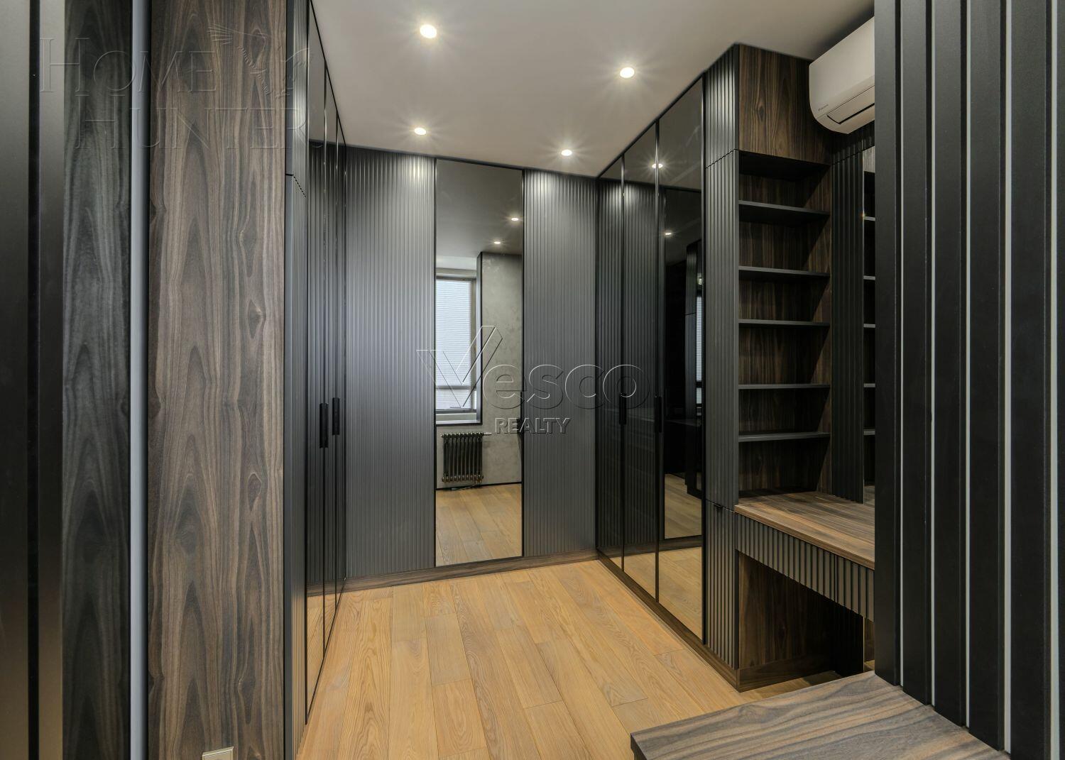 3-КОМН. КВАРТИРА С ОТДЕЛКОЙ 135 М² НА 9 ЭТАЖЕ