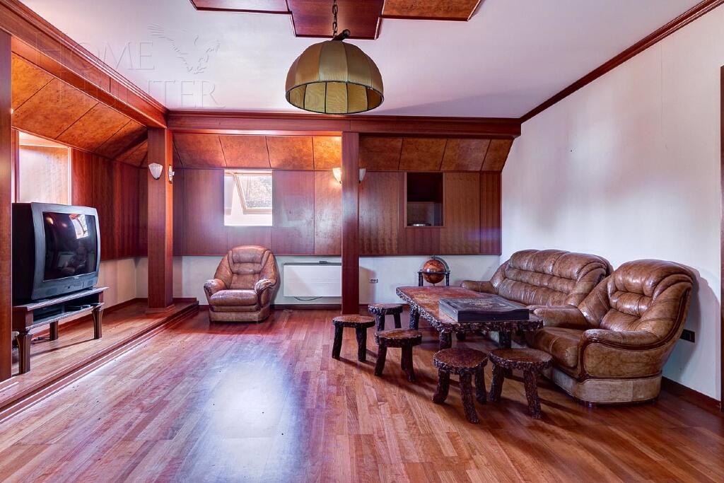 2-этажный коттедж 780 м² с отделкой