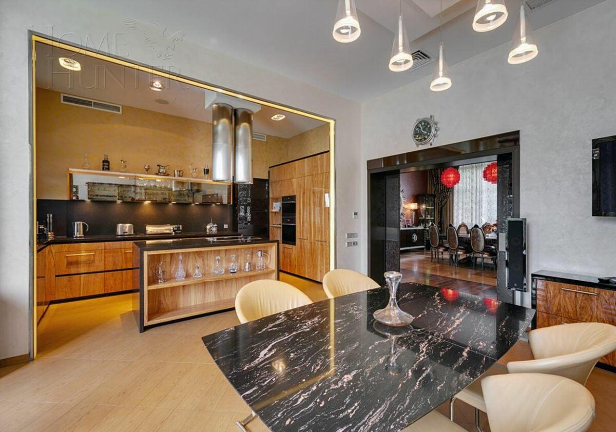 2-этажный коттедж 2 150 м² с отделкой