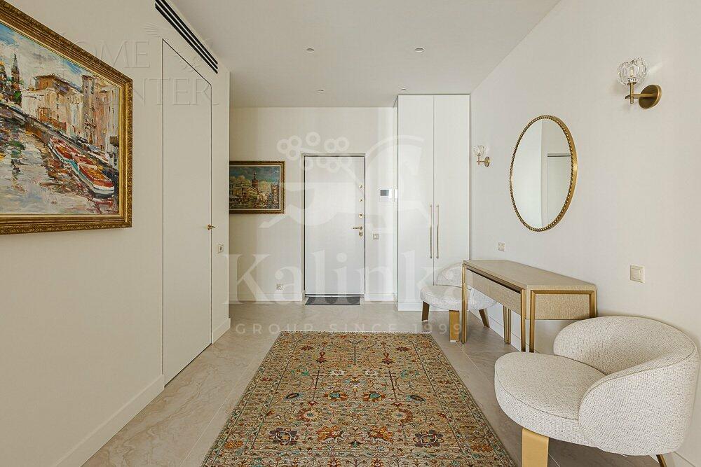 4-КОМН. КВАРТИРА С ОТДЕЛКОЙ 207 М² НА 3 ЭТАЖЕ