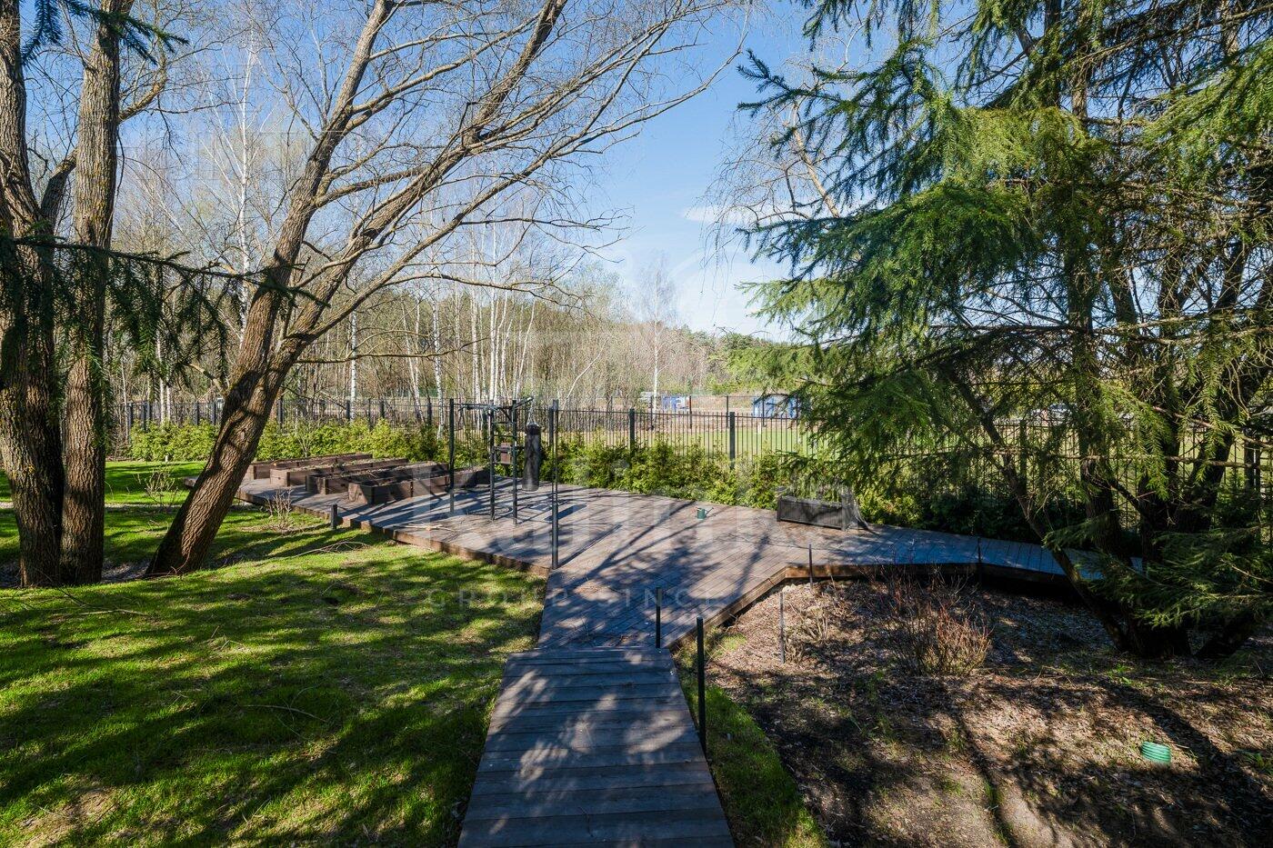 2-этажный коттедж 800 м² с отделкой