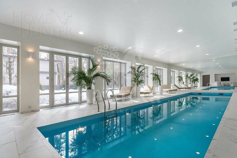 2-этажный коттедж 765 м² с отделкой