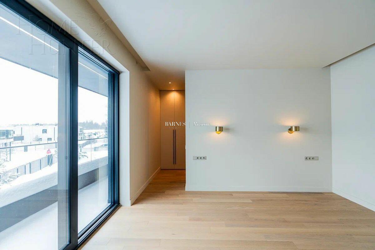 2-этажный коттедж 420 м² без отделки