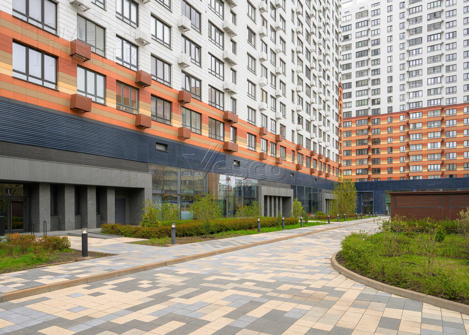 3-КОМН. КВАРТИРА С ОТДЕЛКОЙ 135 М² НА 9 ЭТАЖЕ