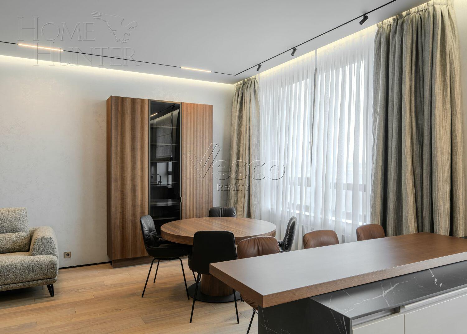 3-КОМН. КВАРТИРА С ОТДЕЛКОЙ 135 М² НА 9 ЭТАЖЕ