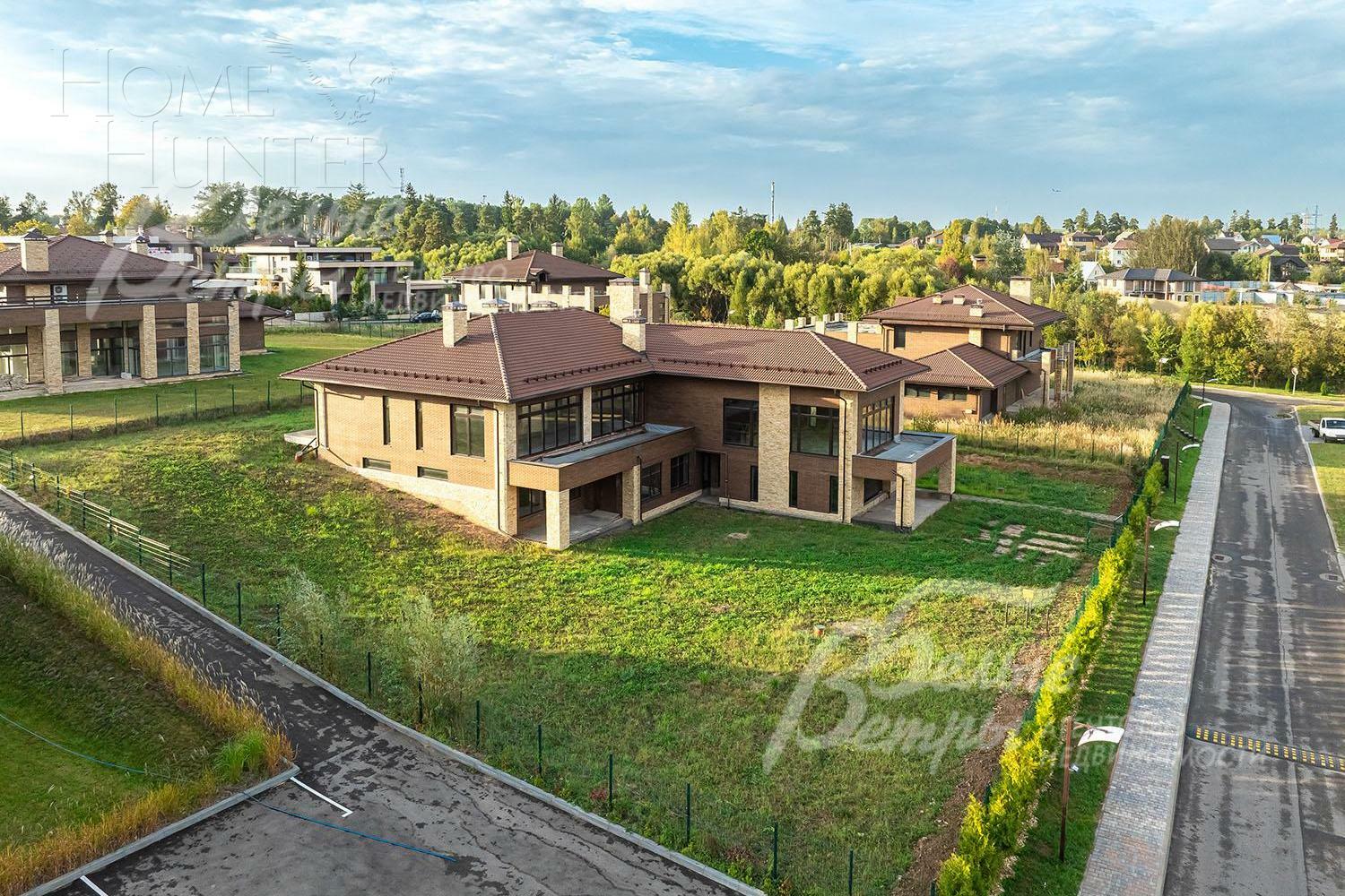 2-этажный коттедж 750 м² без отделки