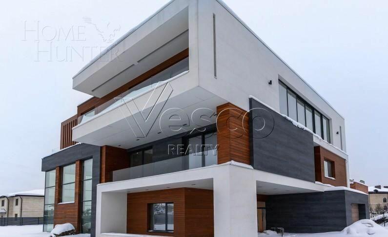 КОТТЕДЖ 920 м² без отделки