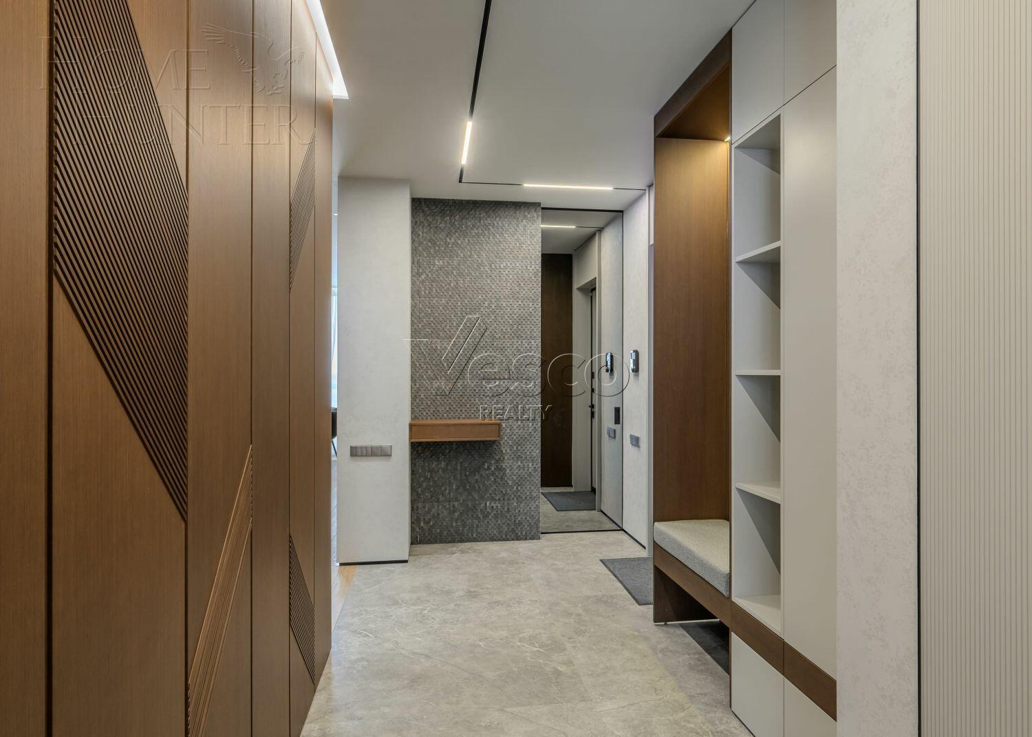 3-КОМН. КВАРТИРА С ОТДЕЛКОЙ 135 М² НА 9 ЭТАЖЕ