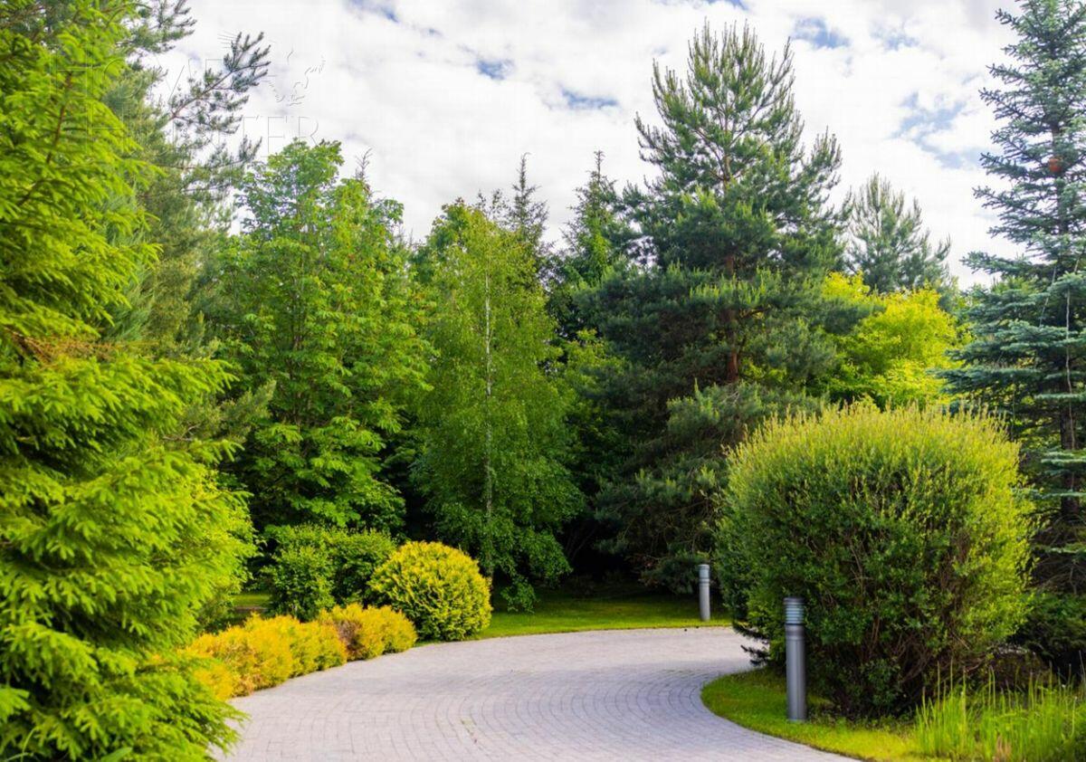 2-этажный коттедж 2 150 м² с отделкой