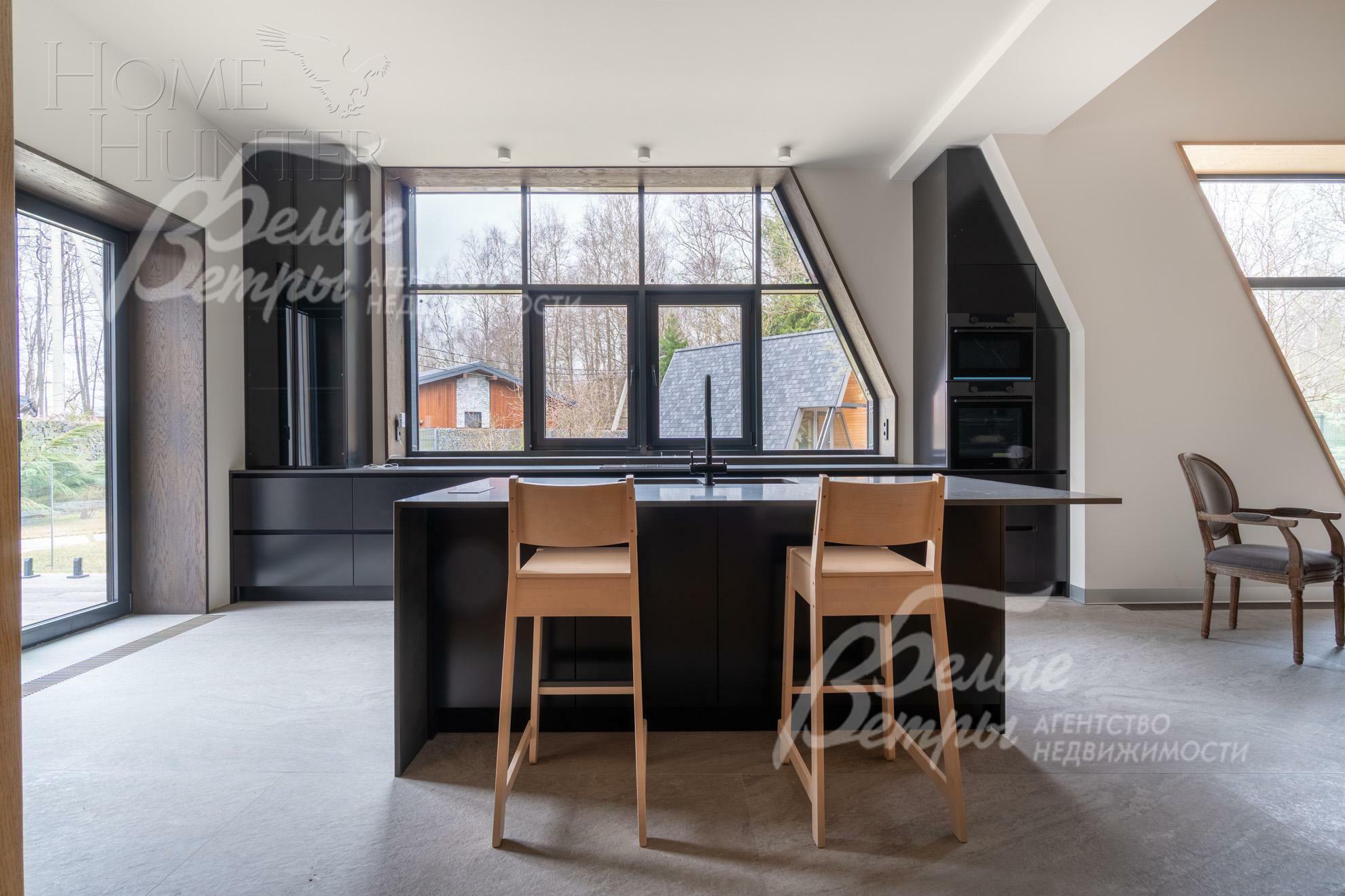 2-этажный коттедж 543 м² с отделкой