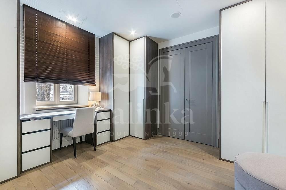 2-этажный коттедж 765 м² с отделкой