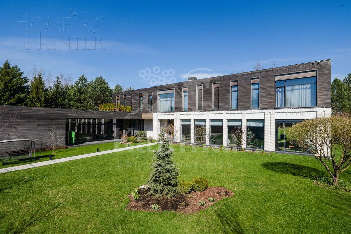 2-этажный коттедж 800 м² с отделкой