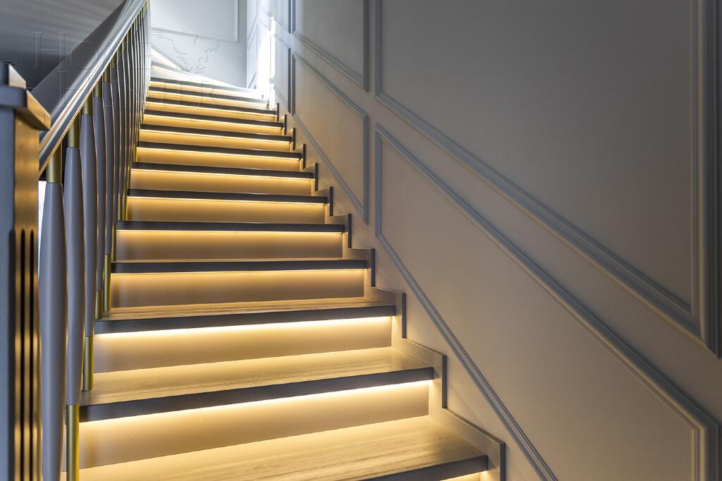 3-этажный таунхаус 200 м² с отделкой