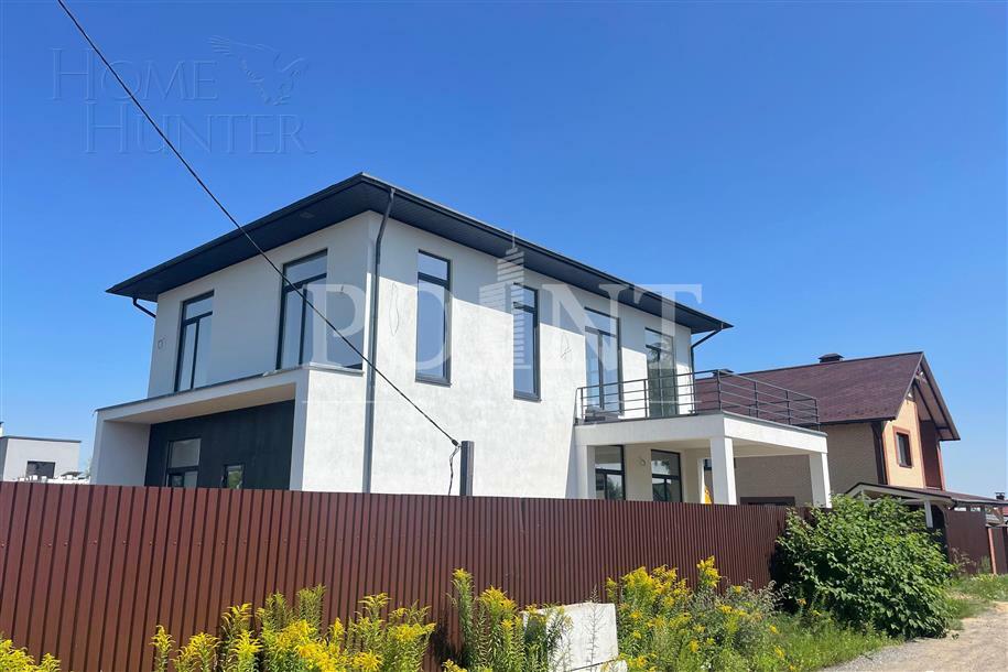 3-этажный коттедж 260 м² с отделкой