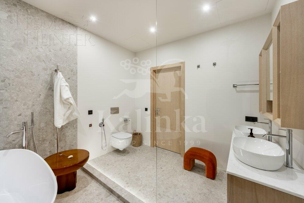 3-КОМН. АПАРТАМЕНТЫ С ОТДЕЛКОЙ 222.2 М² НА 41 ЭТАЖЕ