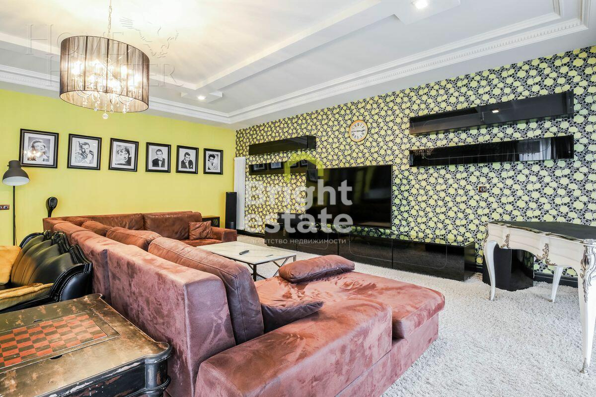 2-этажный коттедж 640 м² с отделкой