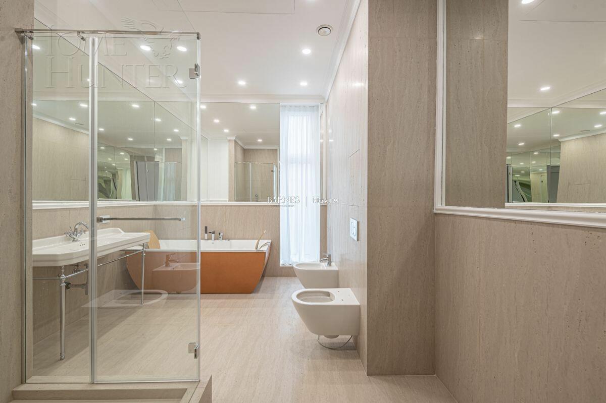 6-КОМН. ПЕНТХАУС С ОТДЕЛКОЙ 450 М² НА 4 ЭТАЖЕ