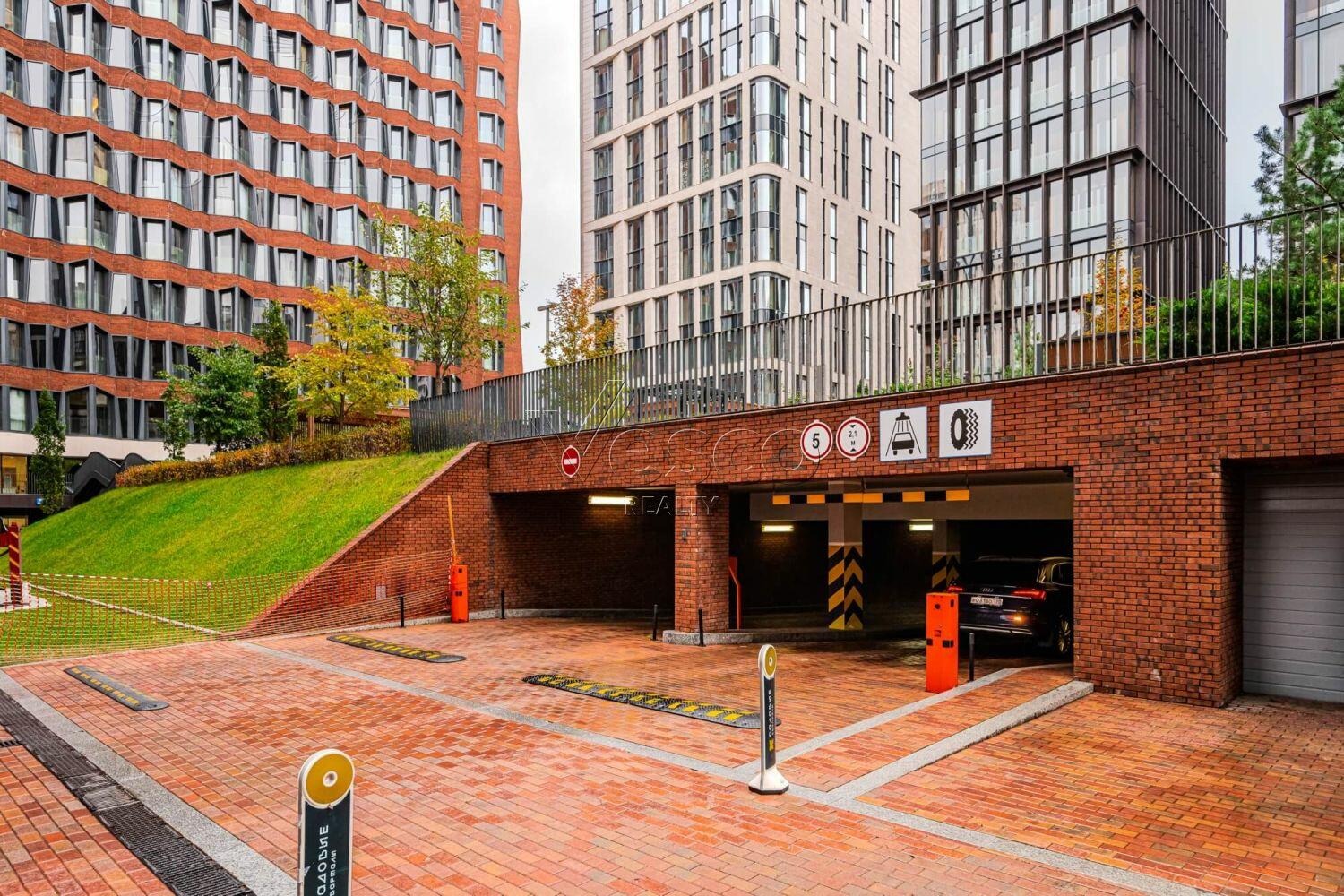 3-КОМН. КВАРТИРА С ОТДЕЛКОЙ 140.45 М² НА 4 ЭТАЖЕ