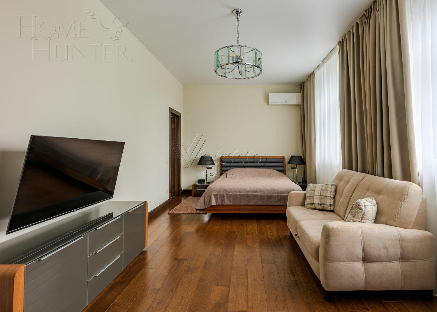 3-этажный коттедж 735 м² с отделкой