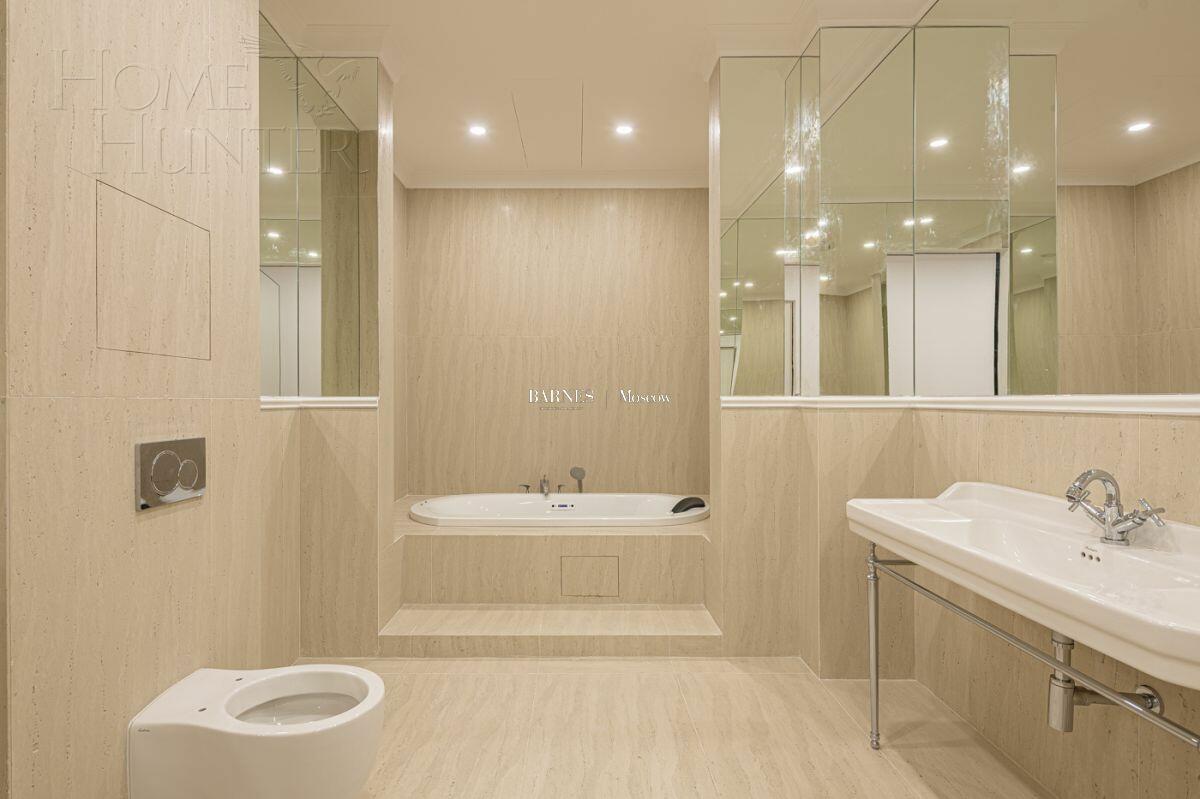 6-КОМН. ПЕНТХАУС С ОТДЕЛКОЙ 450 М² НА 4 ЭТАЖЕ