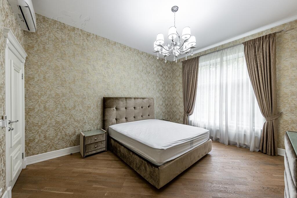 1-этажный коттедж 328 м² с отделкой