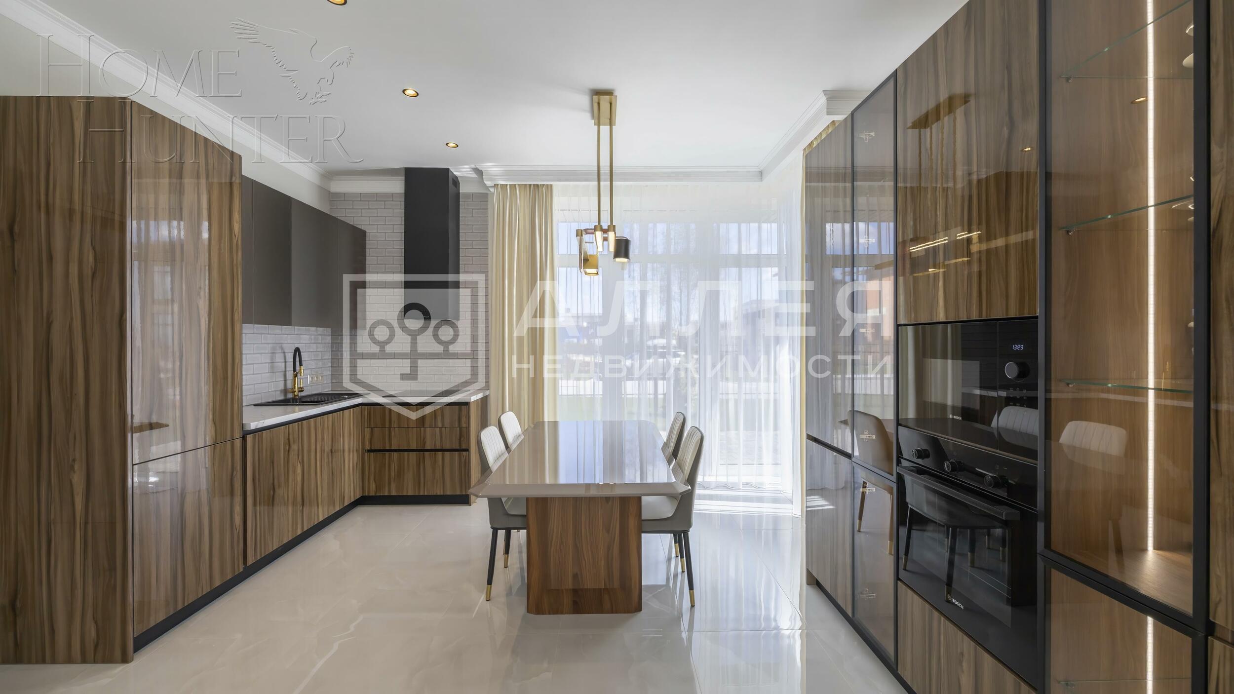 2-этажный коттедж 240 м² с отделкой