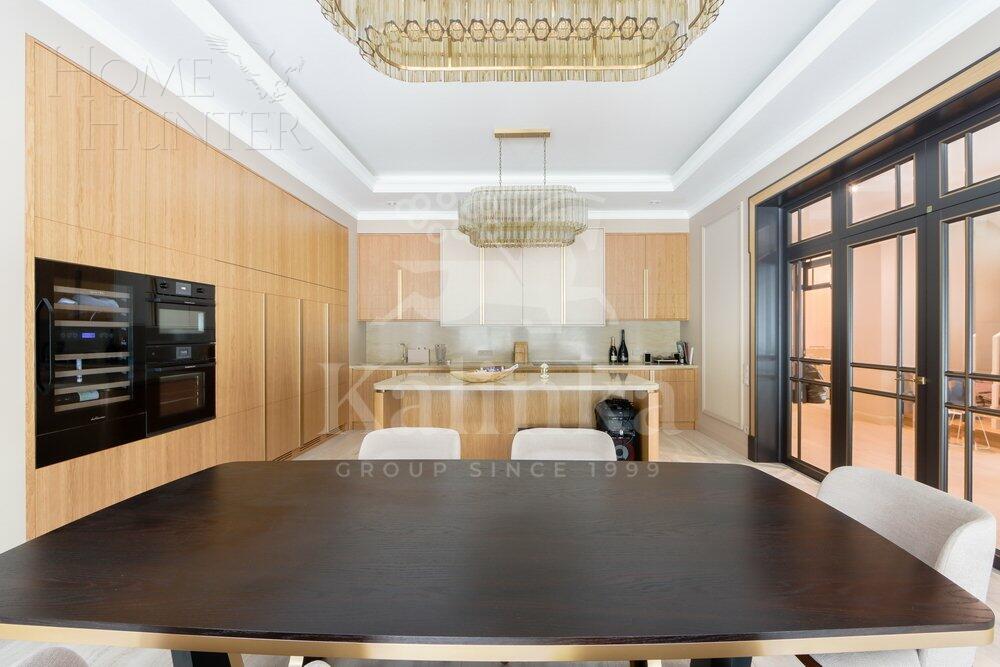 2-этажный коттедж 655 м² с отделкой