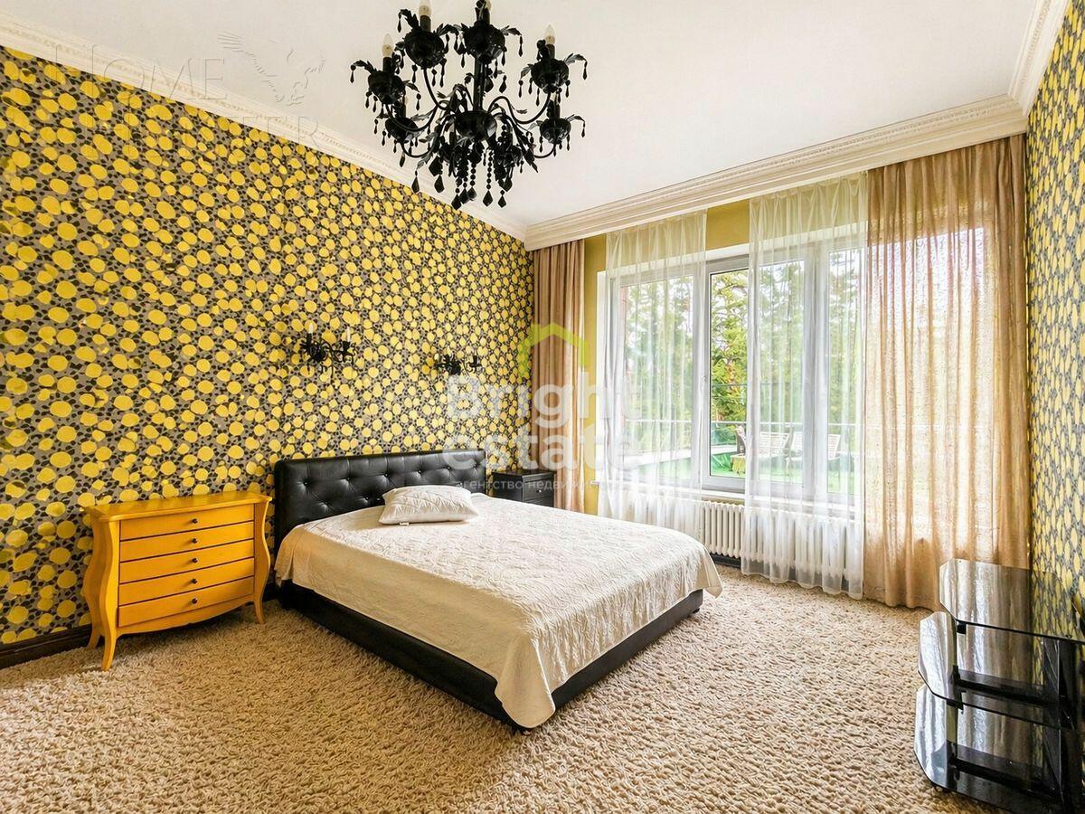 2-этажный коттедж 640 м² с отделкой