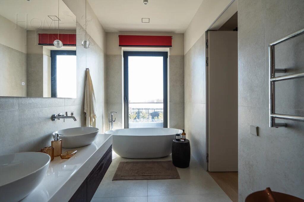 2-этажный коттедж 427 м² с отделкой