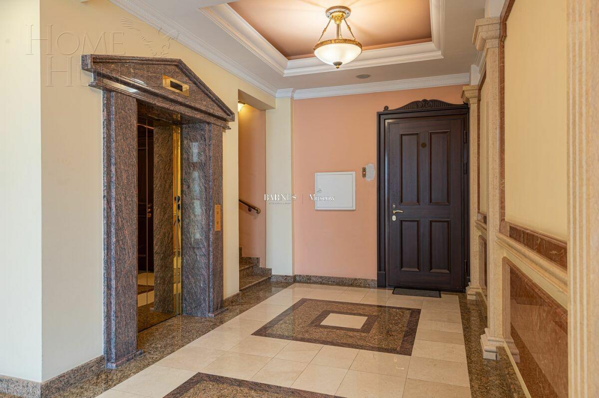 6-КОМН. ПЕНТХАУС С ОТДЕЛКОЙ 450 М² НА 4 ЭТАЖЕ