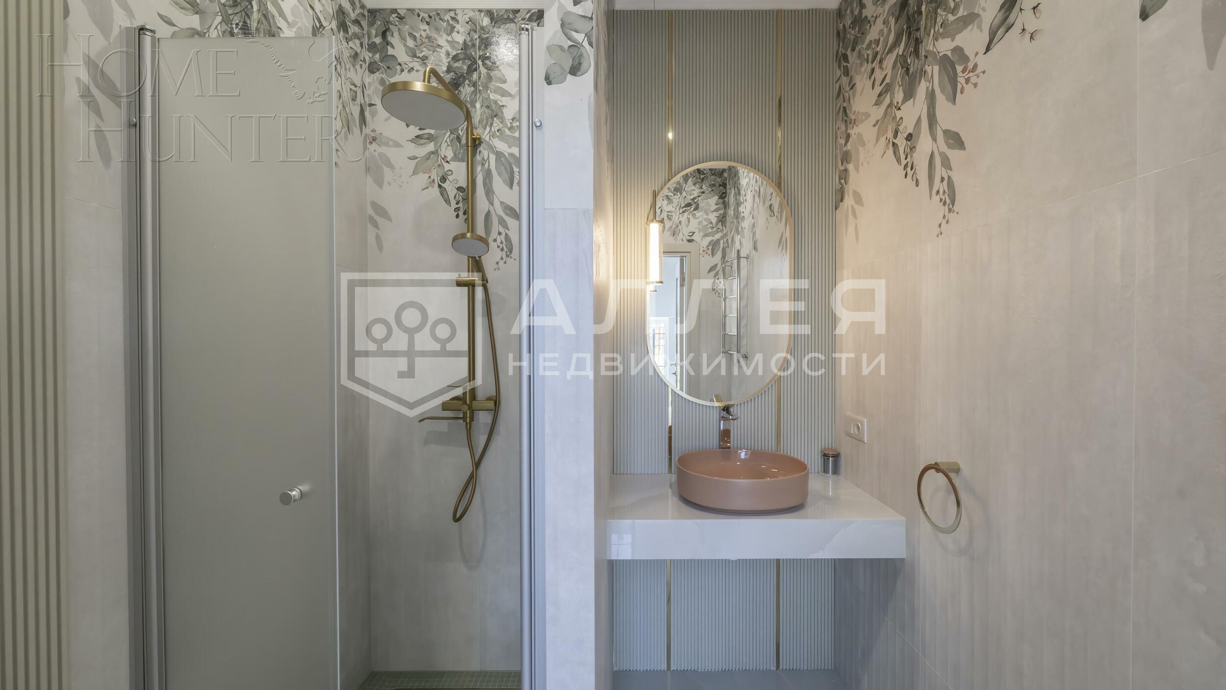 2-этажный коттедж 240 м² с отделкой