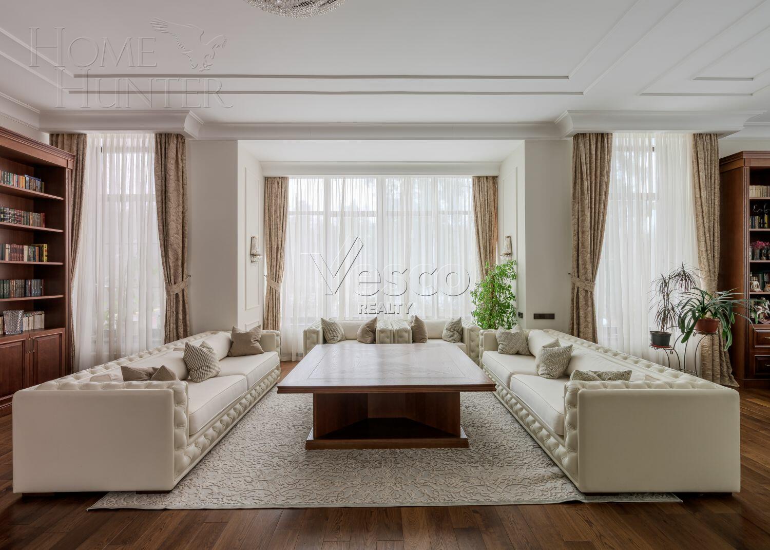 3-этажный коттедж 735 м² с отделкой