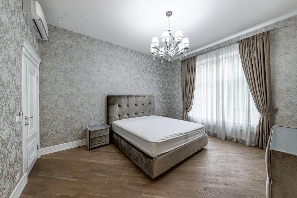 1-этажный коттедж 328 м² с отделкой