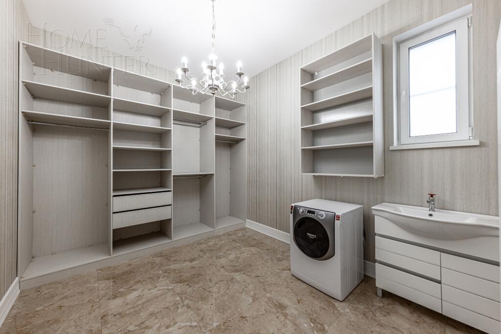 1-этажный коттедж 328 м² с отделкой