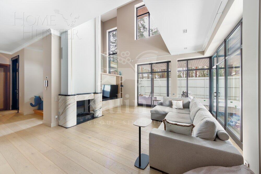 2-этажный коттедж 655 м² с отделкой