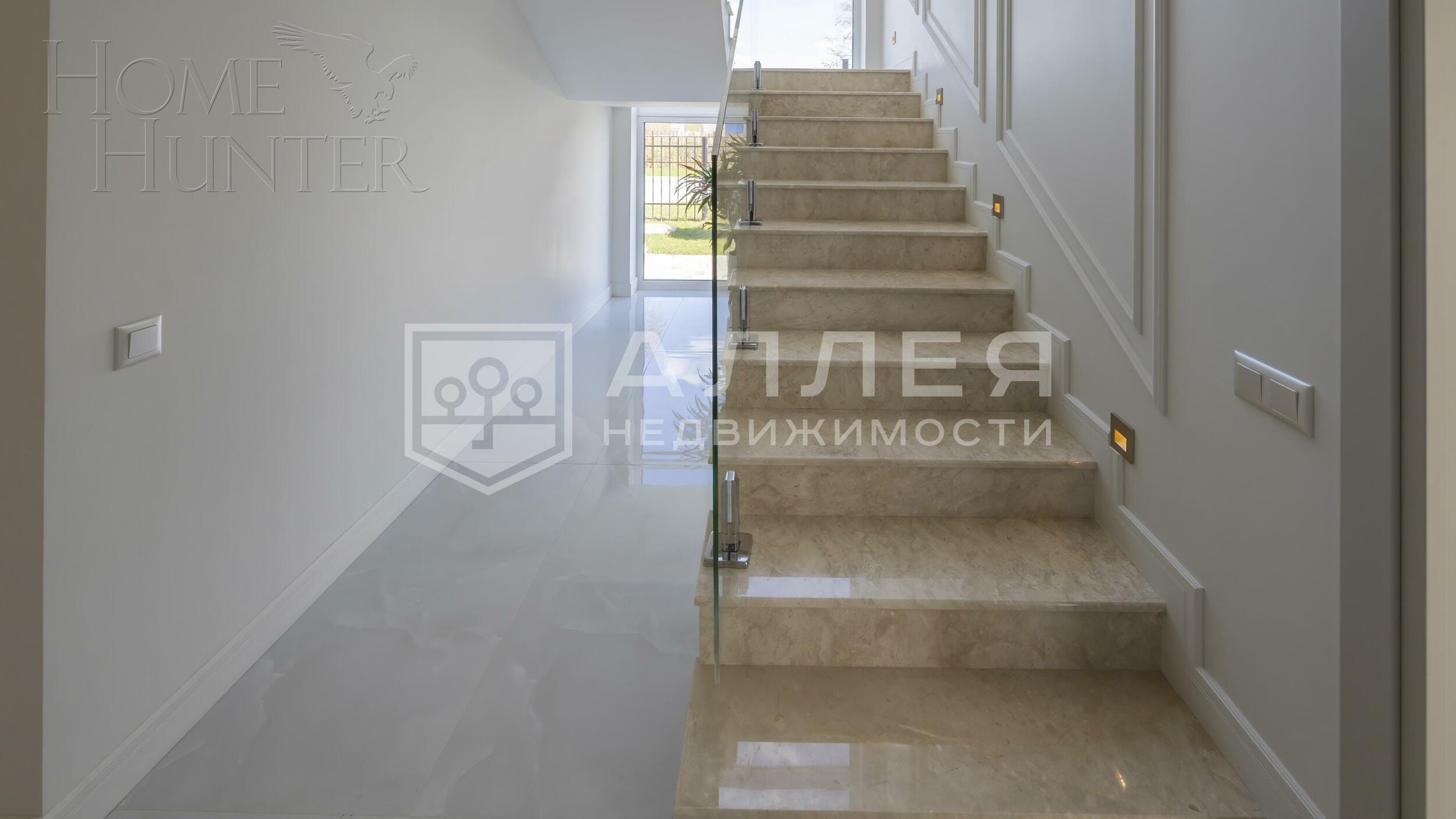 2-этажный коттедж 240 м² с отделкой