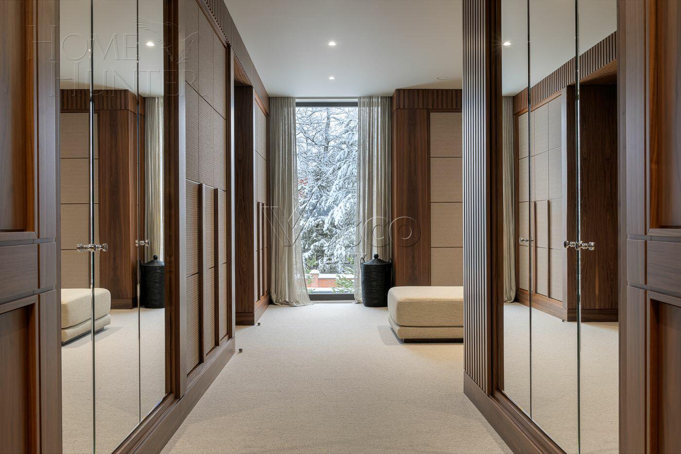 2-этажный коттедж 800 м² с отделкой
