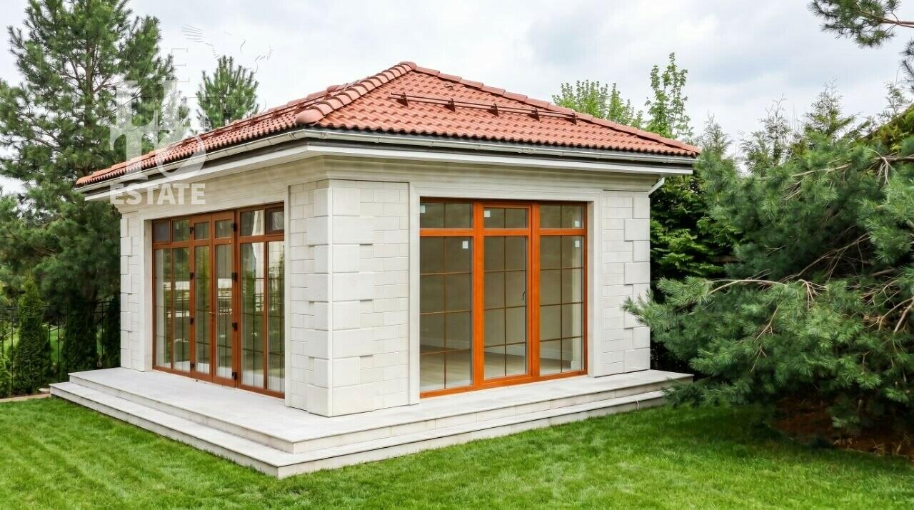 2-этажный коттедж 420 м² без отделки