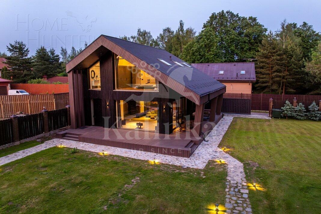 2-этажный коттедж 677 м² с отделкой