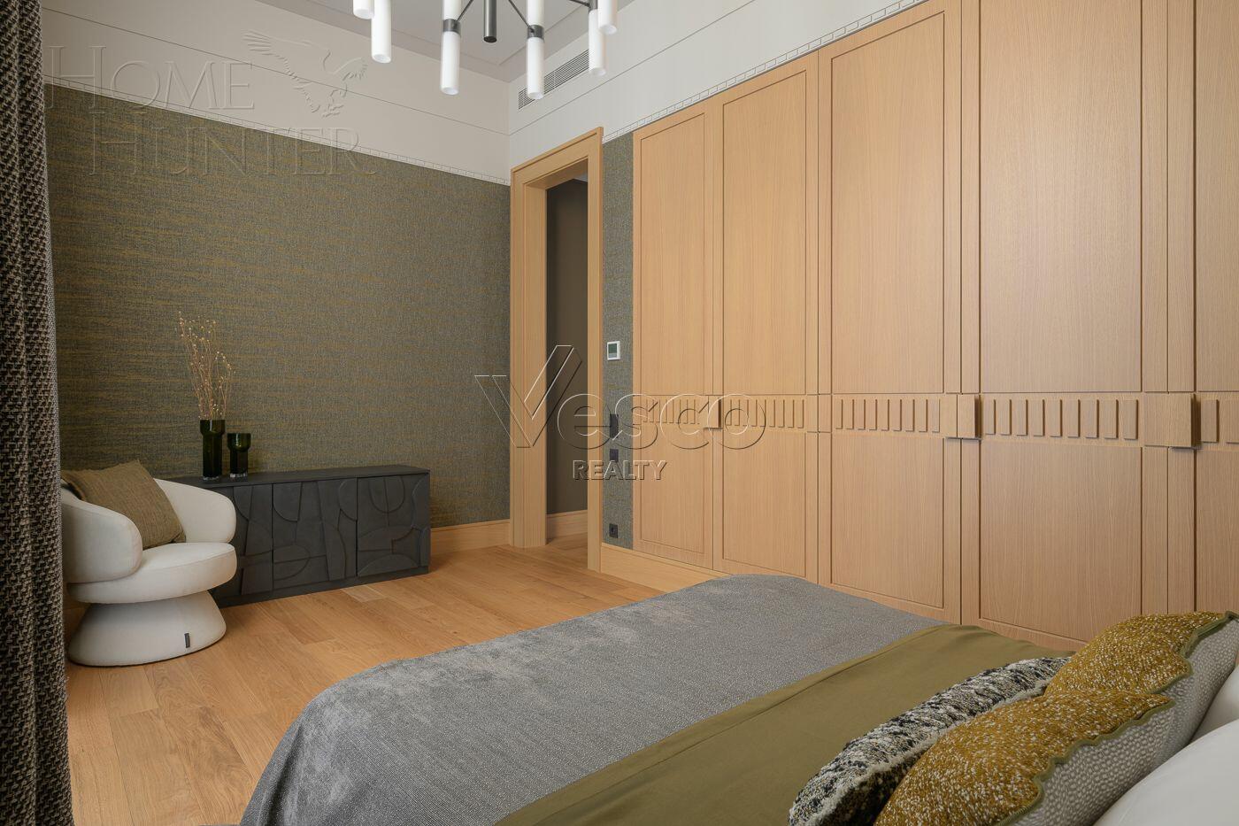 2-этажный коттедж 800 м² с отделкой