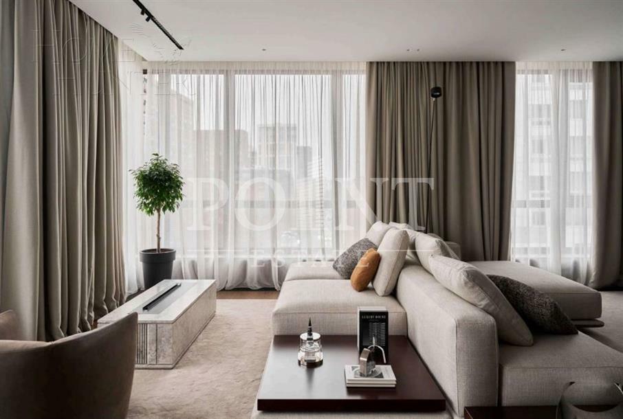 5-КОМН. КВАРТИРА С ОТДЕЛКОЙ 200 М² НА 4 ЭТАЖЕ